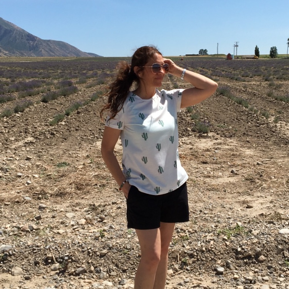 🌵💙Meet your Posher, Monica in Arizona ☀️ - Picture 5 of 10